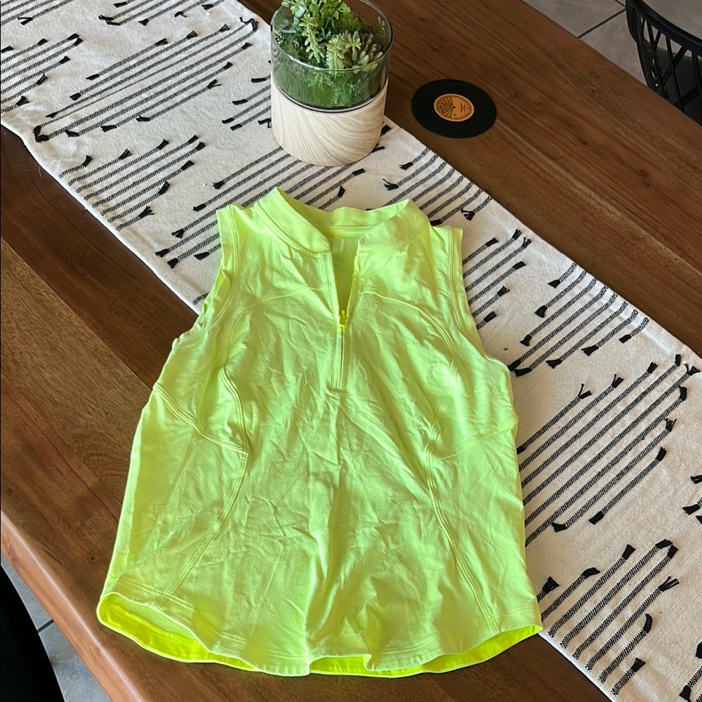 Lululemon Athletica Yellow Sleeveless Tank Top with Mandarin Collar